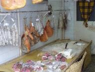 自家製のハムやソーセージを作っている肉屋さん。